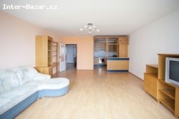 Rozlehlé 3+kk (105m2) s garáž. stáním, Praha 9 Kbely